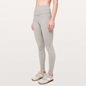 Lululemon Wunder Under High-Rise Tight *Snow Washed 28"
Size: 8